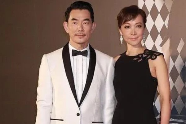 任贤齐老婆是全职太太吗？