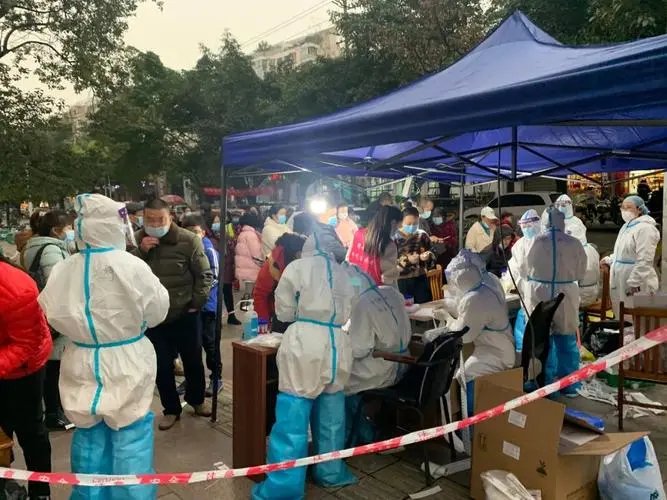 成都全体居民原则居家，为何会制定这样的政策呢？成都疫情怎么样了？