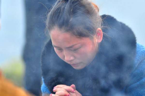 湖南一大学女生溺亡,死前把1100红包转给闺蜜,此举究竟是为何?