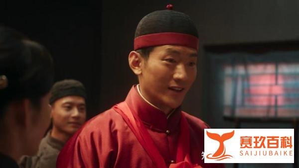 《生万物》绣绣那么通透，为啥恋爱3年，都没发现费文典是渣男？