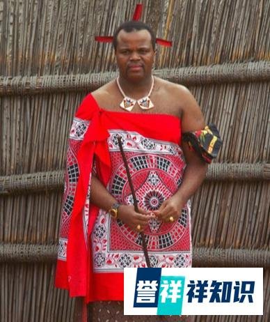 姆斯瓦蒂三世：“陌路国王”，每年集10万少女选妃，卖牛买空调车