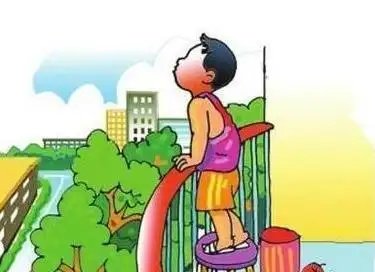 女子失足5楼掉下挂在3楼，雨棚被压得变形！为何会出现这种意外？
