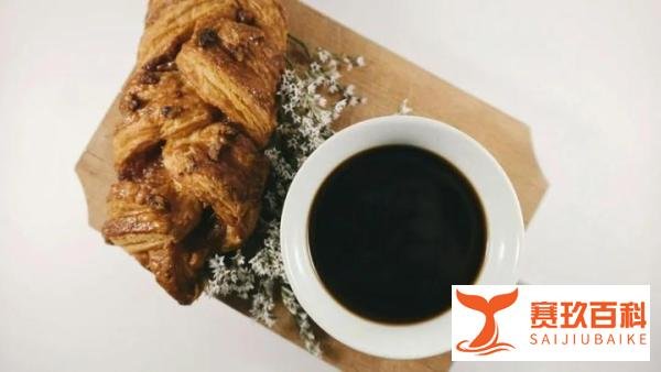 手冲咖啡的最佳水温是多少度?有人说是98度?