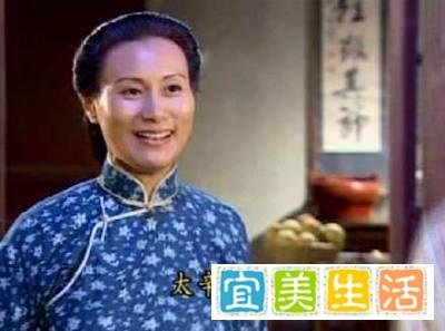 再看《情深深雨蒙蒙》:原来傅文佩看起来最软弱,实际上最有本事