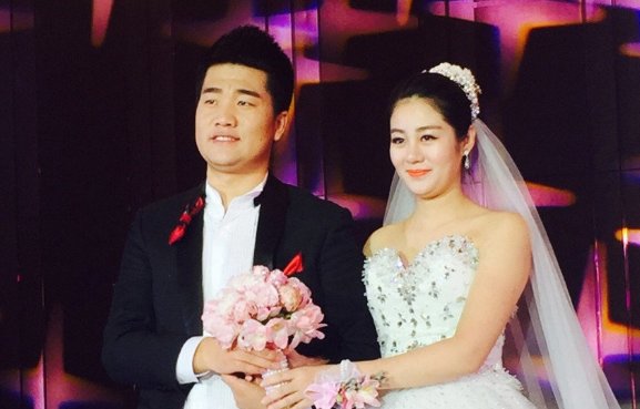 “王小蒙”离婚原因,结婚3年老公就出事,独自抚养两个孩子,如今怎样?