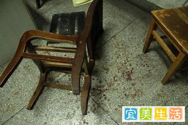 政事堂：唐山警方通报烧烤店打人事件，事发当时的情况如何
