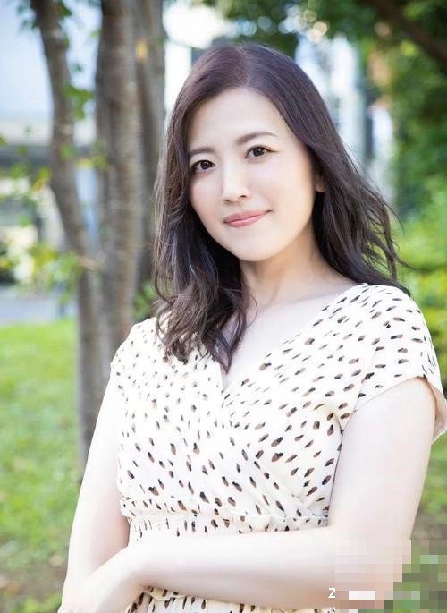 木下凛凛子被上司和模特欺负是什么电影