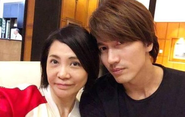 台湾制片人柴智屏29岁女儿宣布离婚,为何会轰动台湾娱乐圈?