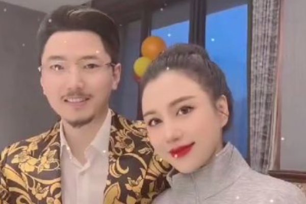 郭晓雅和郭国岳是夫妻吗？