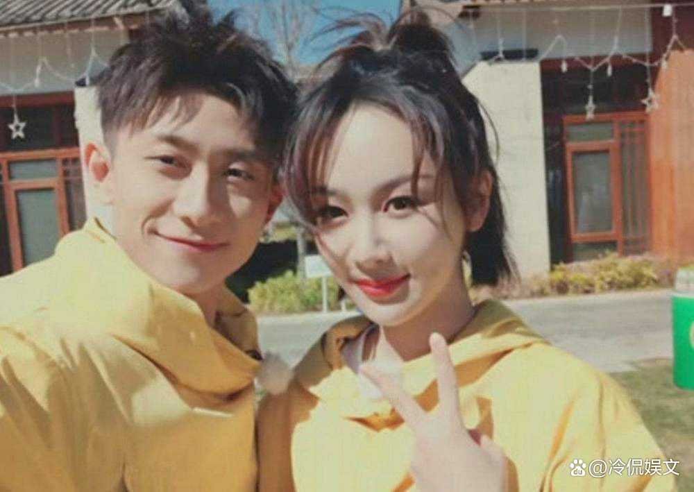 王思聪评价杨紫长得丑,结果遭到张一山回怼,瞬间让他哑口无言,咋回事?