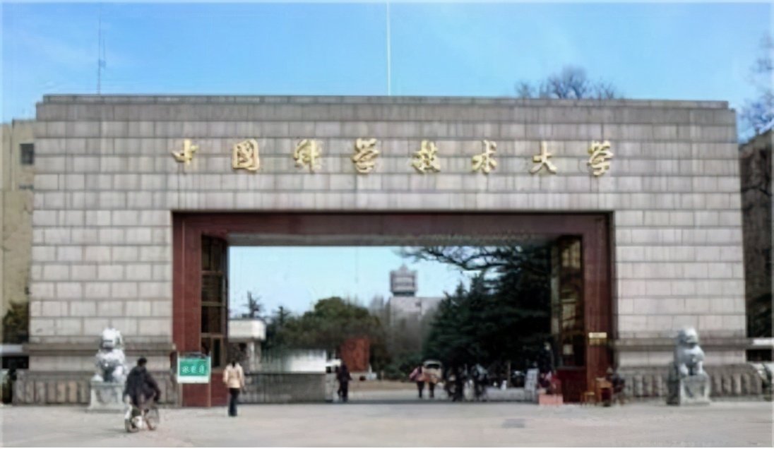 广州16岁女孩成绩优秀，扬言懒得考清华北大，她最终考了多少分？