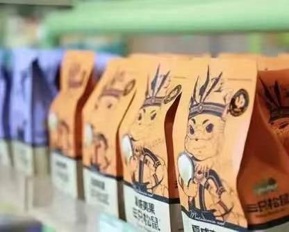 三只松鼠就模特妆容道歉,品牌方究竟做错了什么?