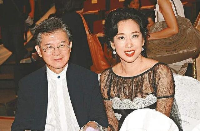 朱玲玲为什么要离开霍家?