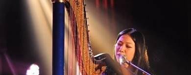 如何成功考中yy唱歌频道里的歌手？