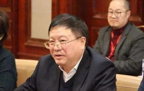 于凡诺说：为何百亿富豪欠债一亿不还，法院悬赏1000万合法吗？