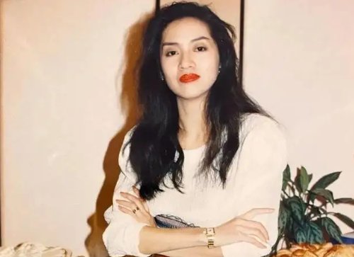 梅艳芳当年为何不治疗癌症？