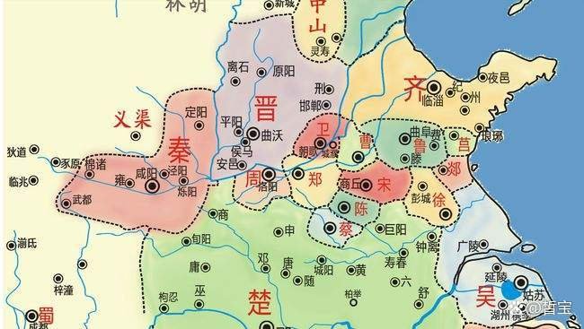 中国的第一个封建王朝指的是哪一个？