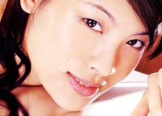 如何自制美白爽肤水？