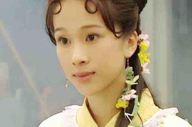 演员文颂娴晒一家三口的合影,文颂娴饰演过哪些角色?