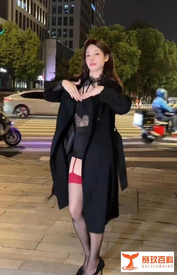 吴柳芳:1米5身高下的坎坷人生,恋爱工作皆不顺,训诫后删视频