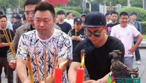 曝张丹峰新片角色被替换 男一号竟然由他来出演