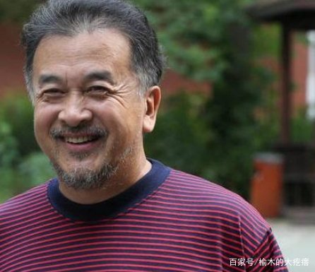 黄宏为什么被免职