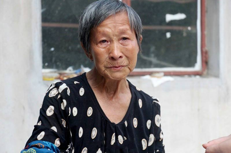 关于残疾老奶奶装马腿一事,官方是如何回应的?