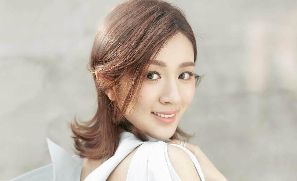 《哦!我的体育老师》中王小米的扮演者是谁?