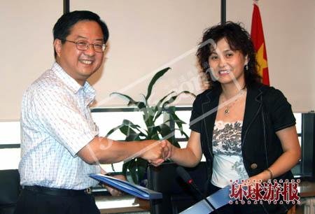 环球游报的风格定位