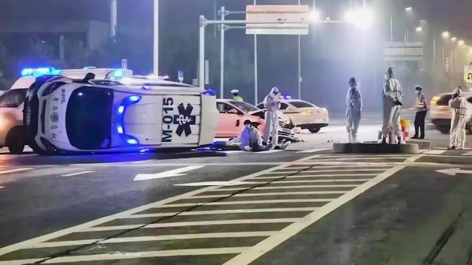 青岛：请救援救护车的市民就地静止！到底发生了什么？