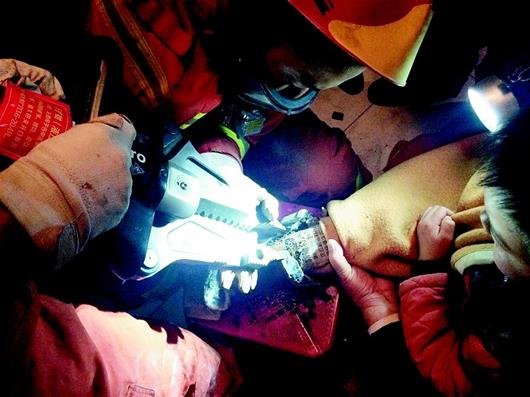 西安男童掉下水道已经超过70小时，仍未找到，从此事中该吸取哪些教训？