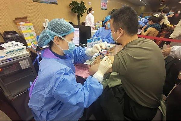 沈阳确诊病例曾与12人去鲅鱼圈旅游,这样的消息是否让人忧心?