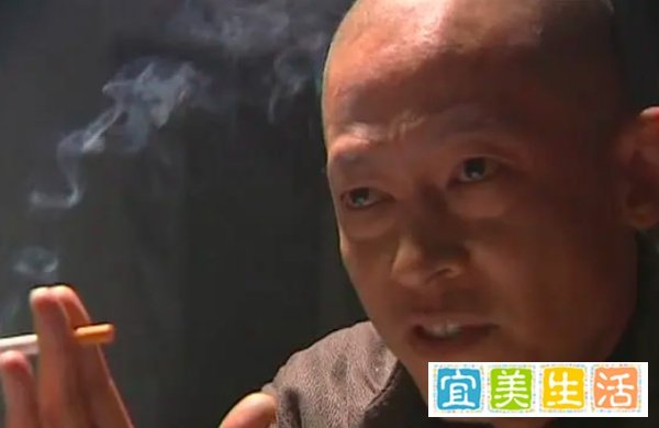 狂人王志文，抬着进考场参加中戏考试，1人独挑30家媒体联合炮轰，凭借1700字超长台词一战封神