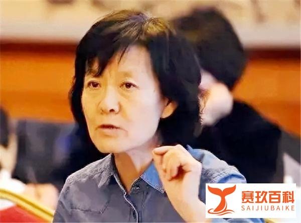 恒大从盛京银行贷款2700亿，行长吃回扣810亿，情况属实？