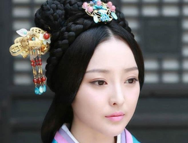 历史上南后郑袖真的是个如《芈月传》中一般心狠手辣的女人吗？