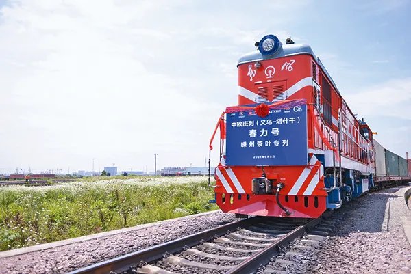 义乌50天赶工10万个世界杯足球,义乌是怎么走向世界的?