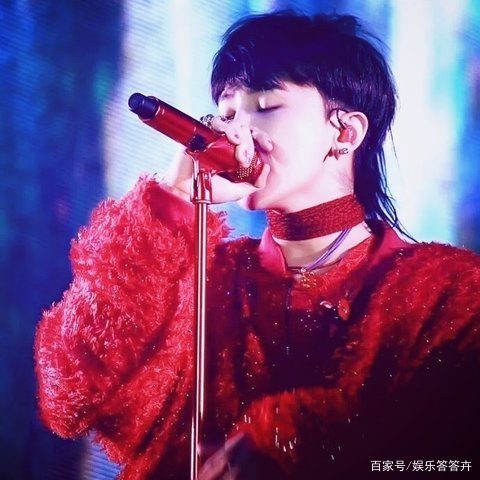 权志龙可以和贾斯汀比伯相提并论吗？