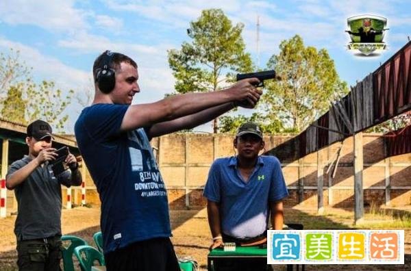 37人遇难！泰国持枪凶手无差别屠杀幼儿园！枪支早已泛滥