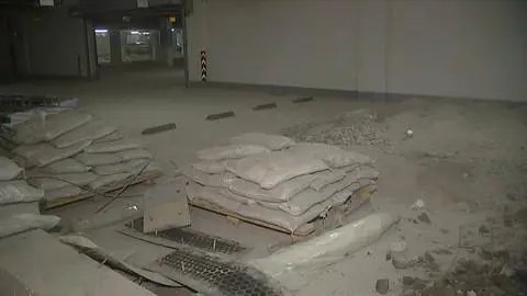 嘉兴地下车库施工钻头打穿一楼地面，施工打穿楼板该怎么处理？