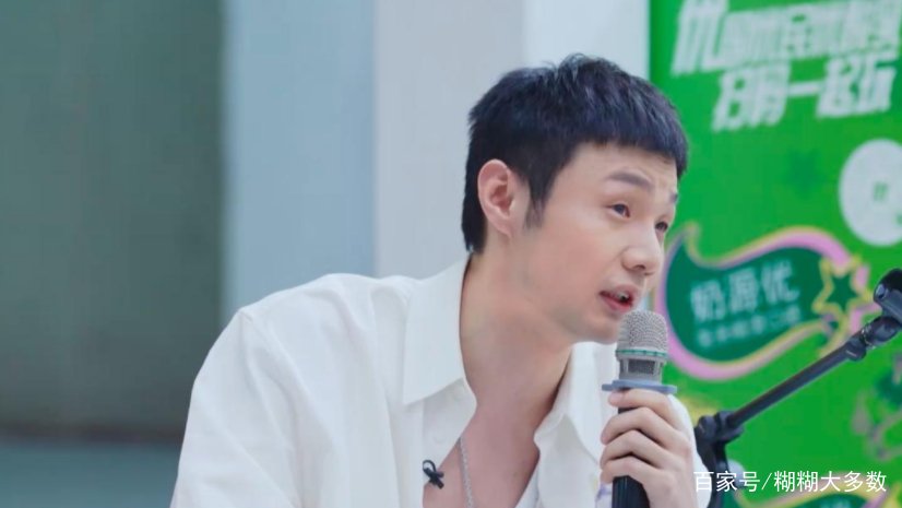 少年说唱企划灵超Rap首秀，李荣浩不投的原因是什么？