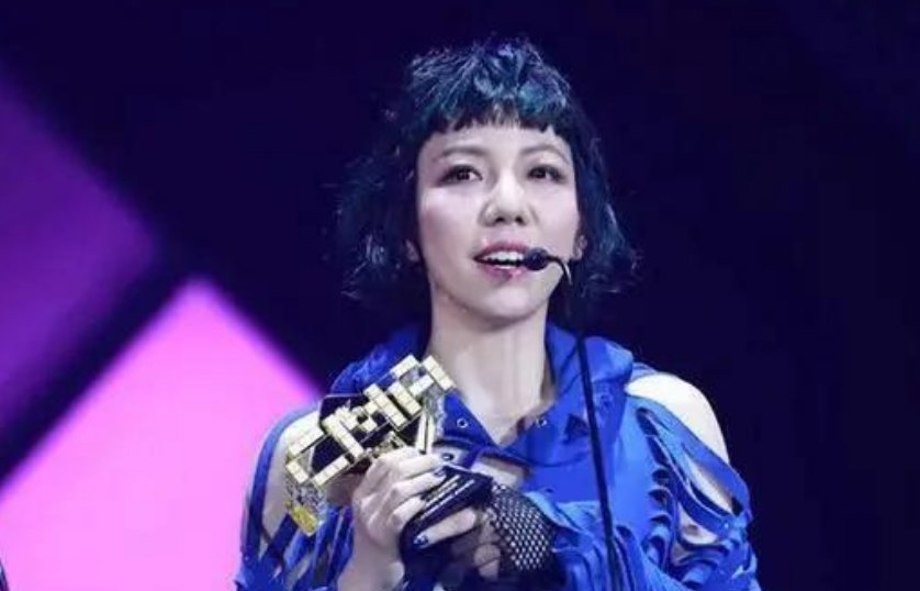 吴莫愁曾因为《中国好声音》一度爆红，这十年来她有哪些变化？