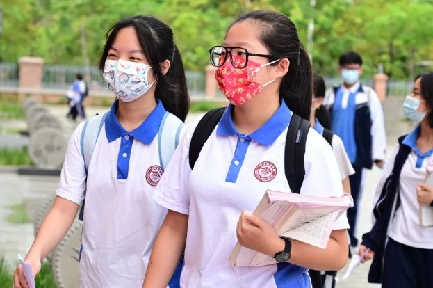 2023年深圳中考录取分数线一览表