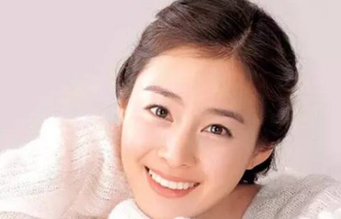 白皙、光滑、粉红、白腻、雪白的意思？
