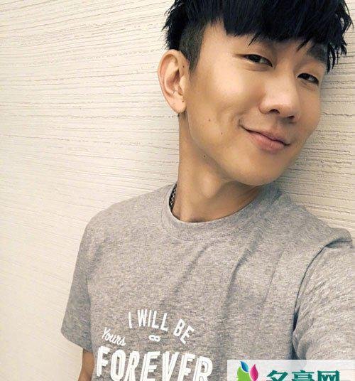 台女星承认与林俊杰交往过 林采薇是谁