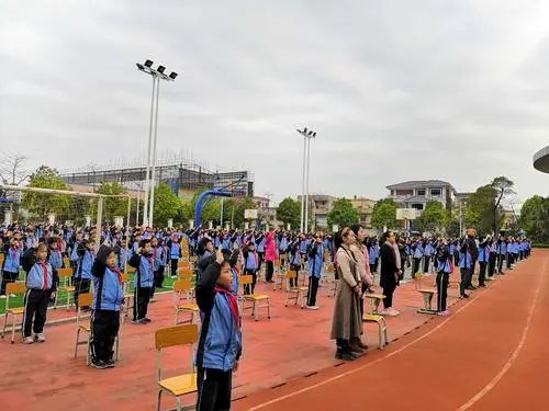 福山花园外国语小学是第几梯队