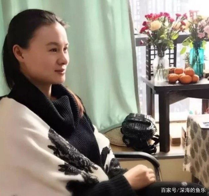 朱小贞明明有逃生的机会，为什么没有逃？