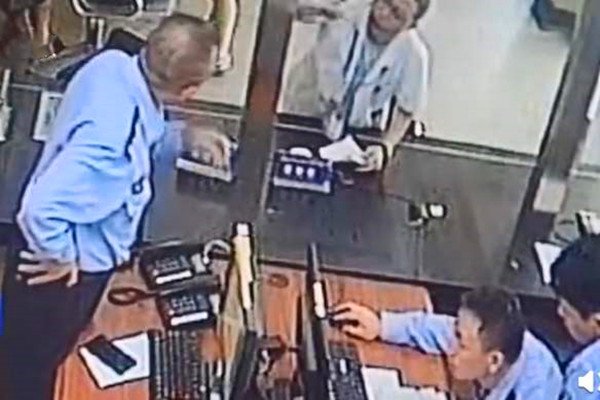药房发错药警方闪电式找人，有没有成功弥补药房过失？