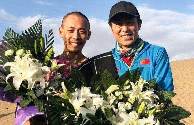 如何看待假腹肌在好莱坞盛行,在国内却被抵制一事?