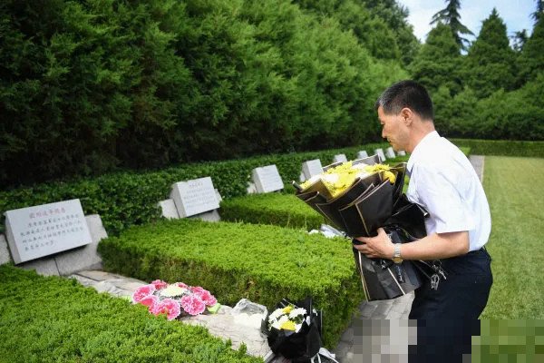 董连辉和欧阳波平是真爱吗