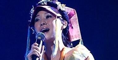 如何成功考中yy唱歌频道里的歌手？